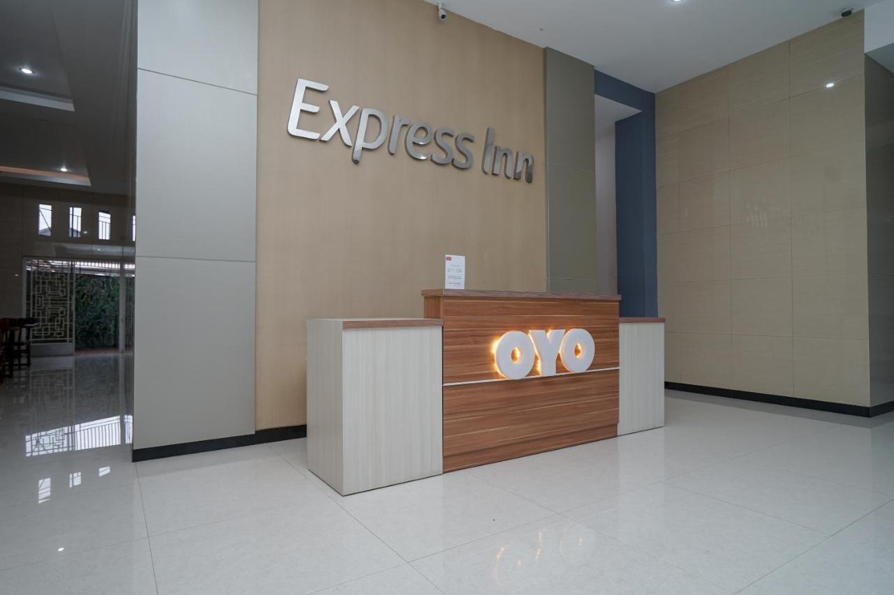 Oyo 616 Express Hotel