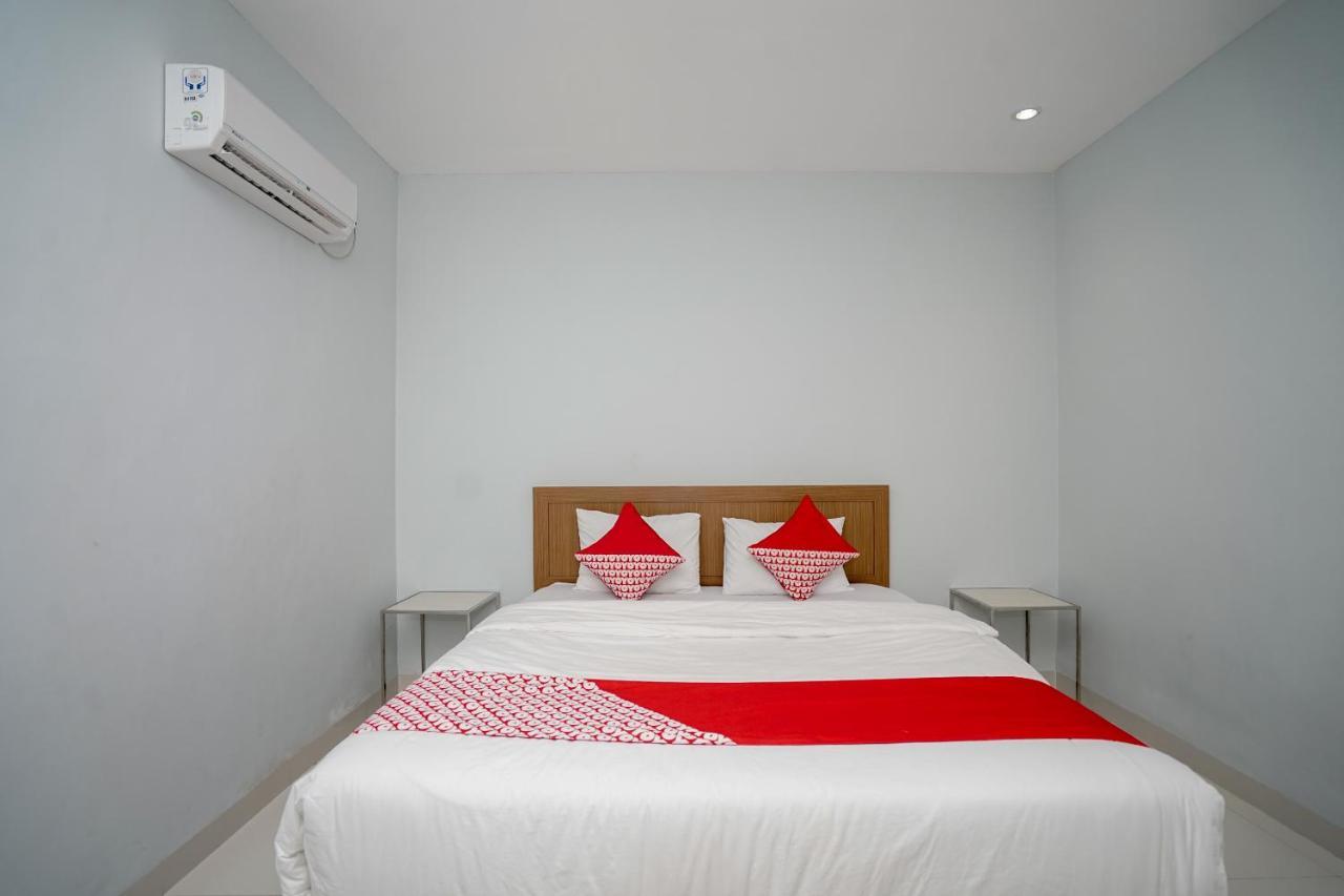 Hotel Oyo 616 Express 2*